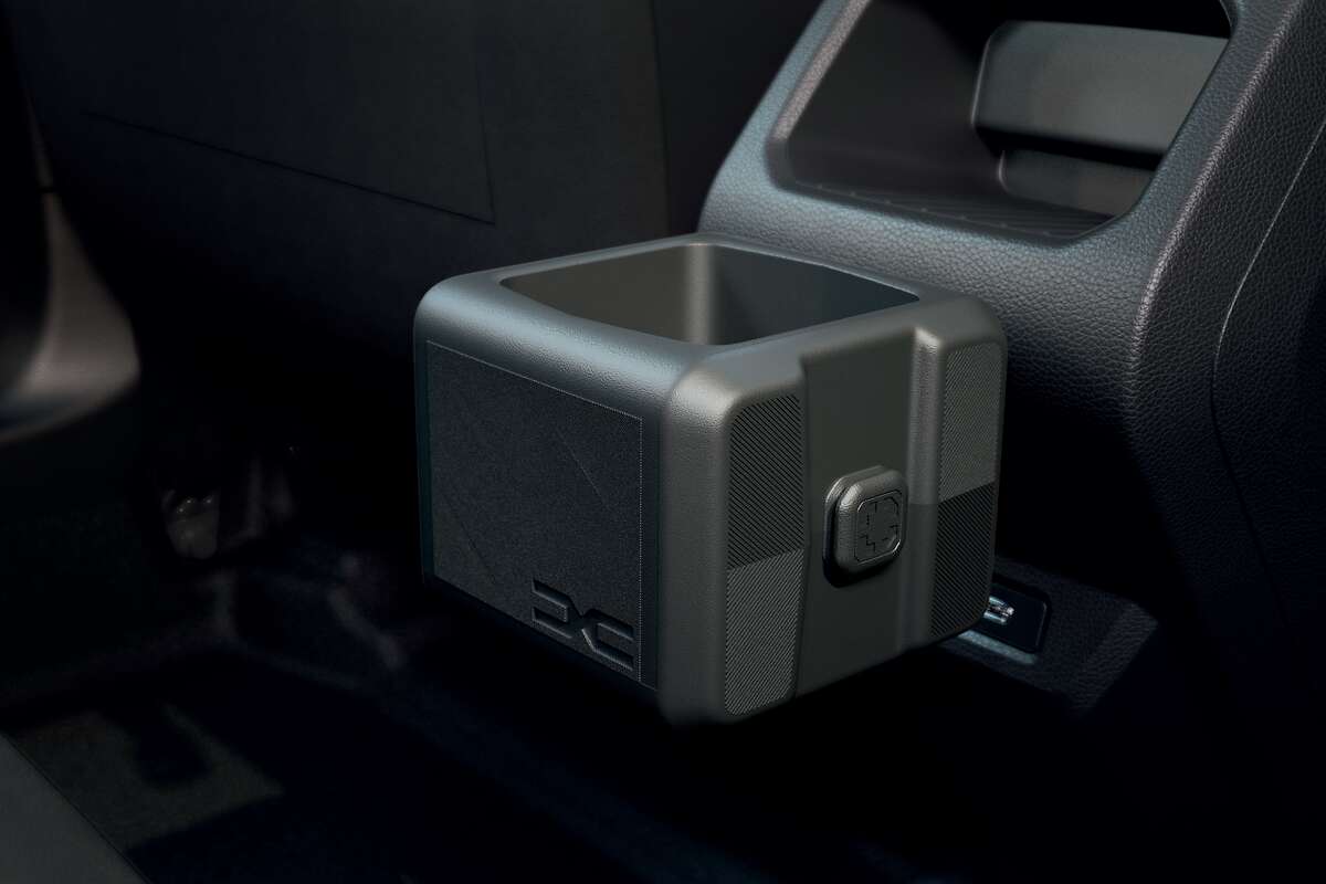 YouClip - multifunction drink holder