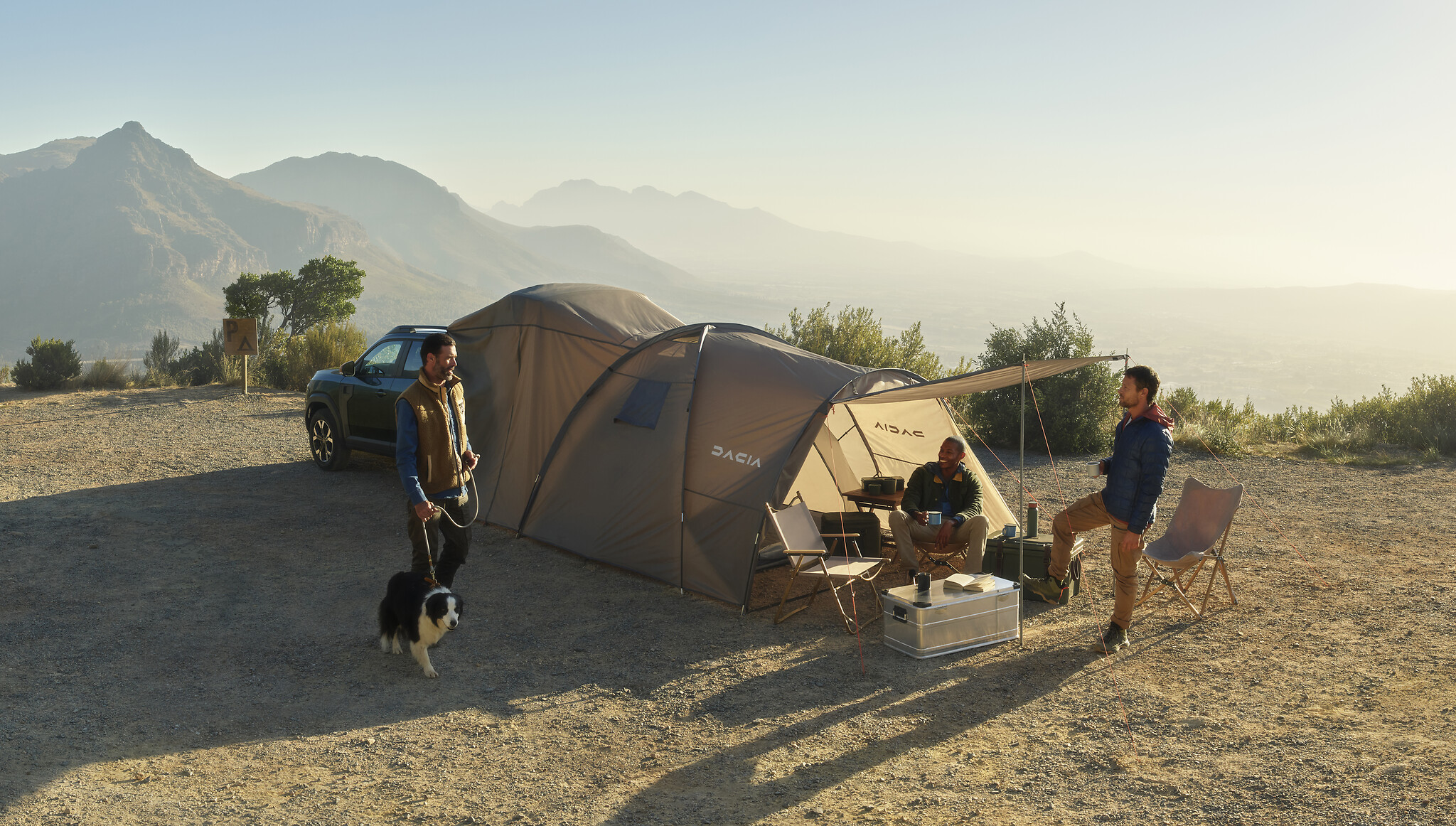 tente de hayon Dacia 3 personnes 1 chambre