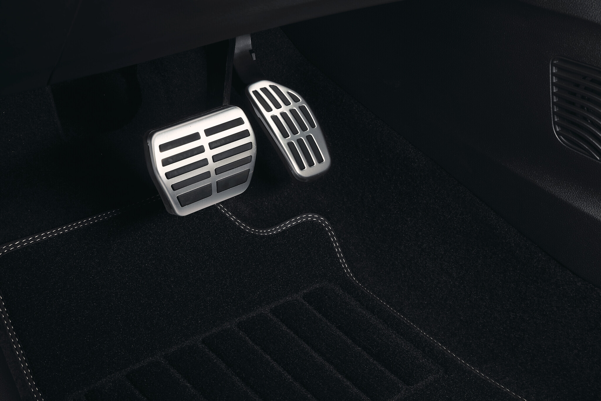 sport pedals - automatic gearbox 